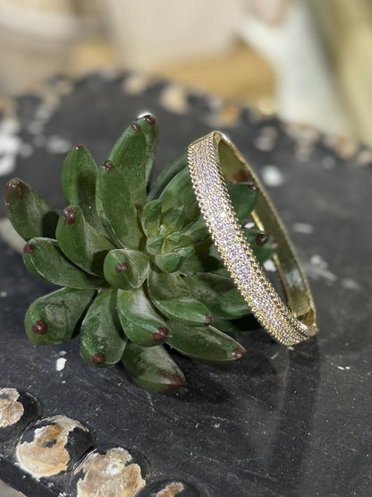 Sparkly Gold Bracelet