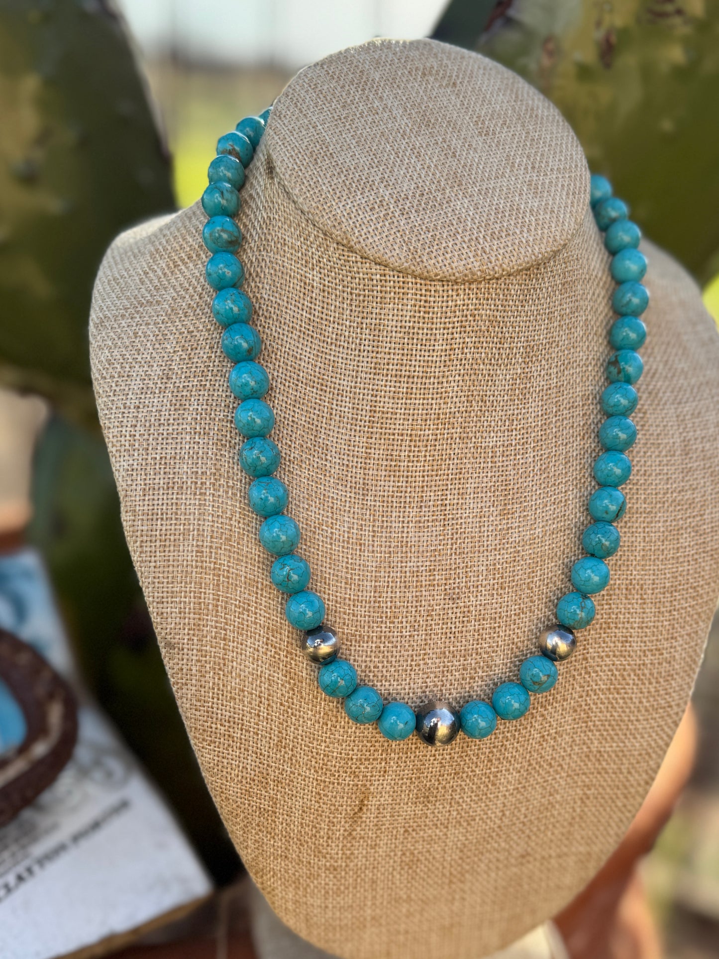 {Billie} Turquoise Pearl Chunky Necklace