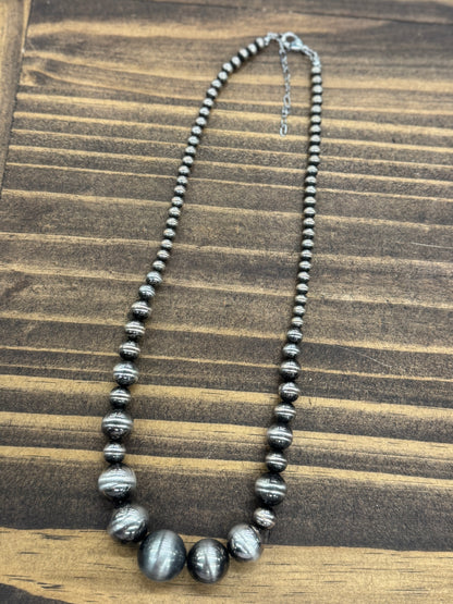 Chunky Faux Pearl Necklace