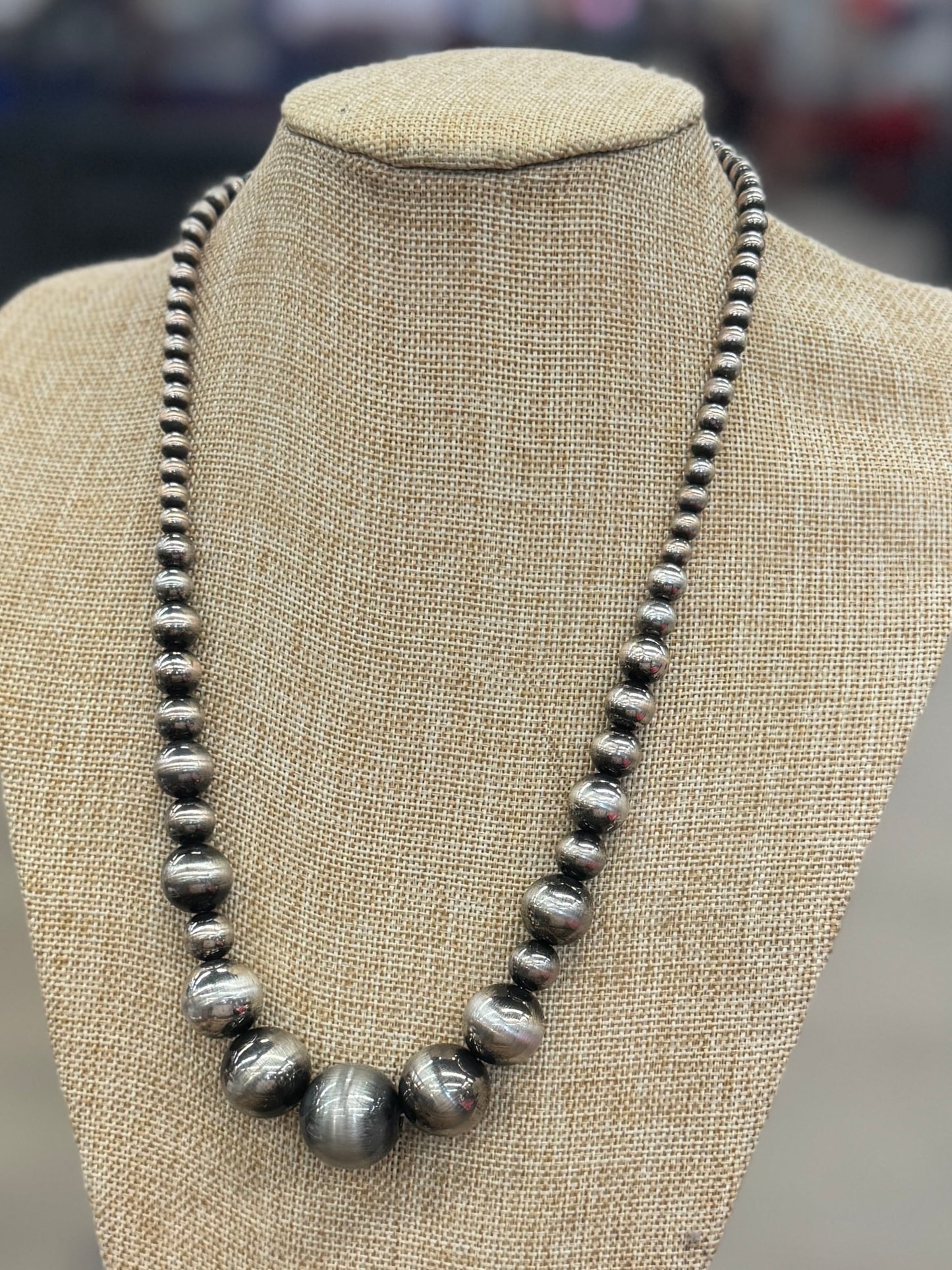 Chunky Faux Pearl Necklace