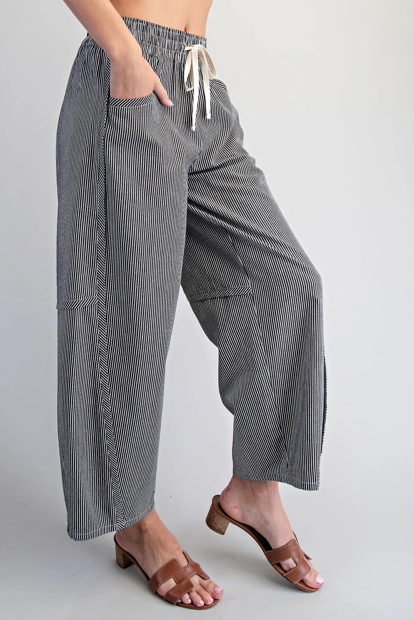 {BLK} Stripe Waistband Pants