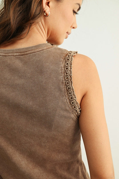 {Brown} Crochet Trim Tank