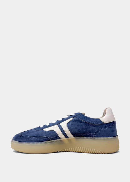 Poppy Low-Top Suede Platform Sneaker