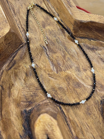[Bella] Black, Pearl & Gold Necklace - Cowgirls & City Chics