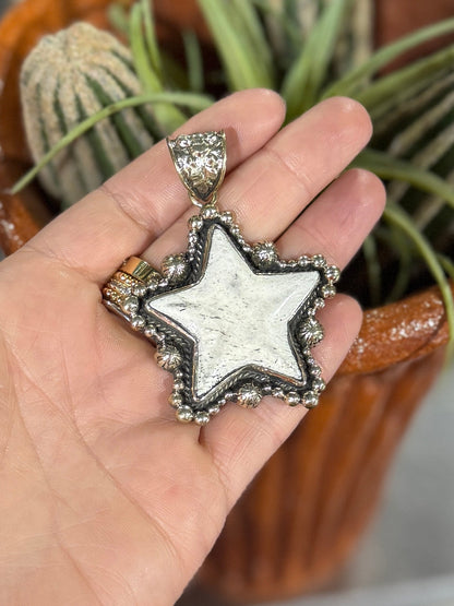 Bone Star Pendent - Cowgirls & City Chics