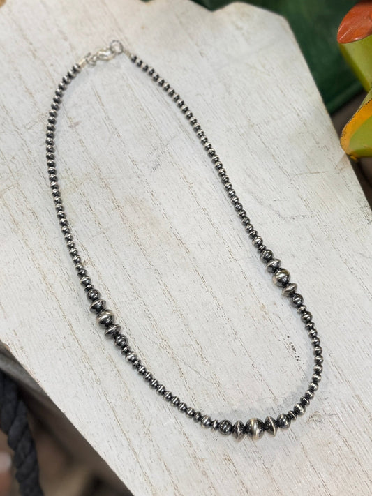 {Cacti} Graduated Silver Pearl Necklace - Cowgirls & City Chics