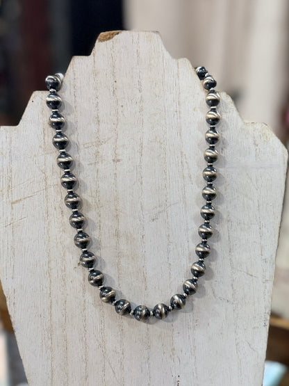 {Calmont} 10mm Pearl Necklace - Cowgirls & City Chics