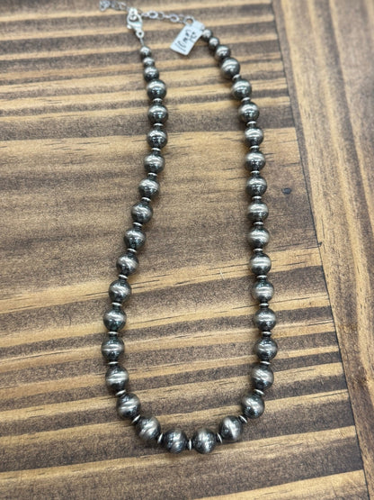 {Calmont} 10mm Pearl Necklace - Cowgirls & City Chics