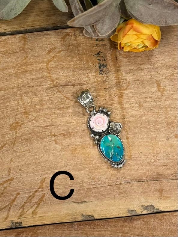 Carved Pink Conch Rose & Kingman Pendent - Cowgirls & City Chics