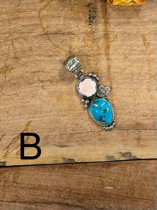 Carved Pink Conch Rose & Kingman Pendent - Cowgirls & City Chics