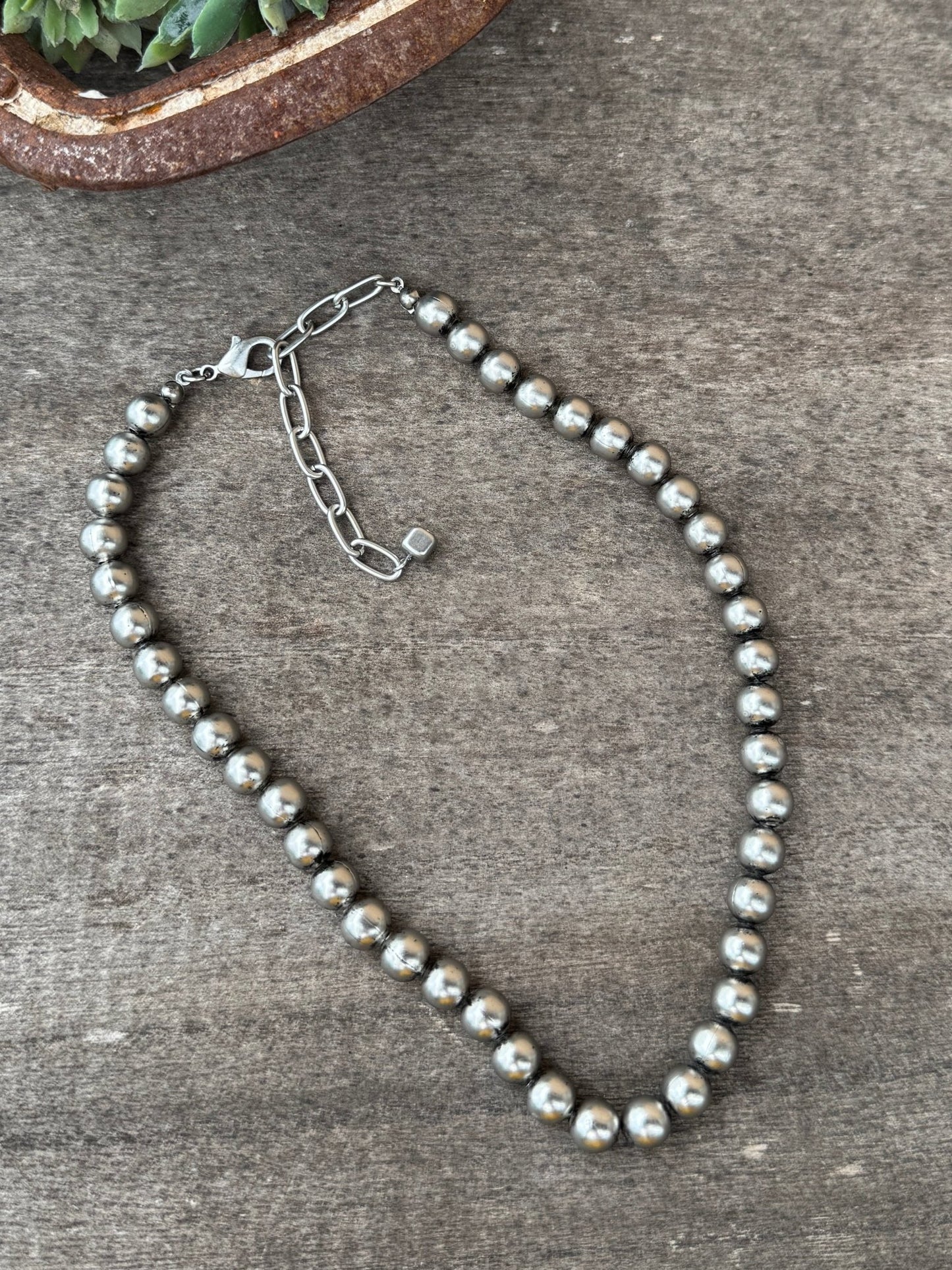 {Cowboy} Plain Metal Bead Necklace - Cowgirls & City Chics
