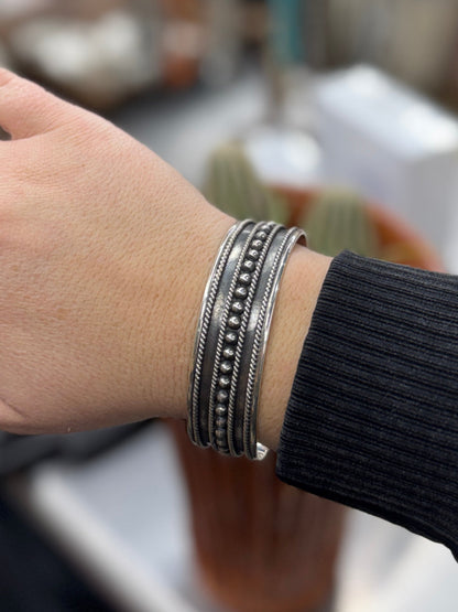 {Del Rey} Silver Retro Cuff - Cowgirls & City Chics