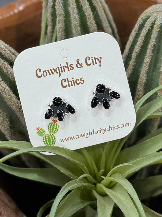 {Delta} Black Onyx Cluster Stud Earrings - Cowgirls & City Chics