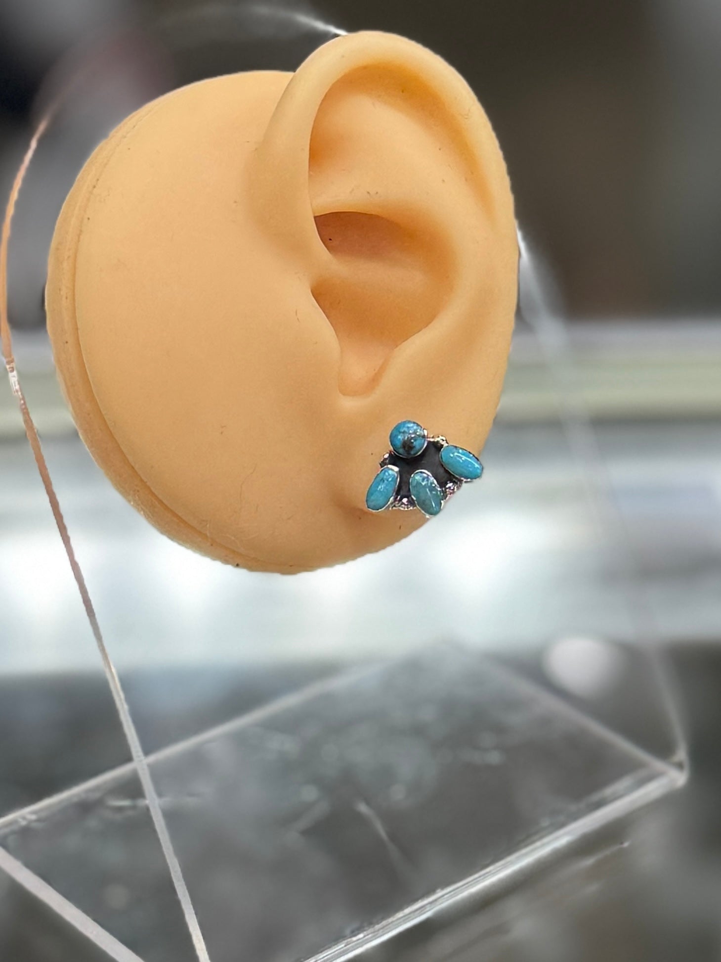 {Delta} Small Turquoise Cluster Stud Earrings - Cowgirls & City Chics