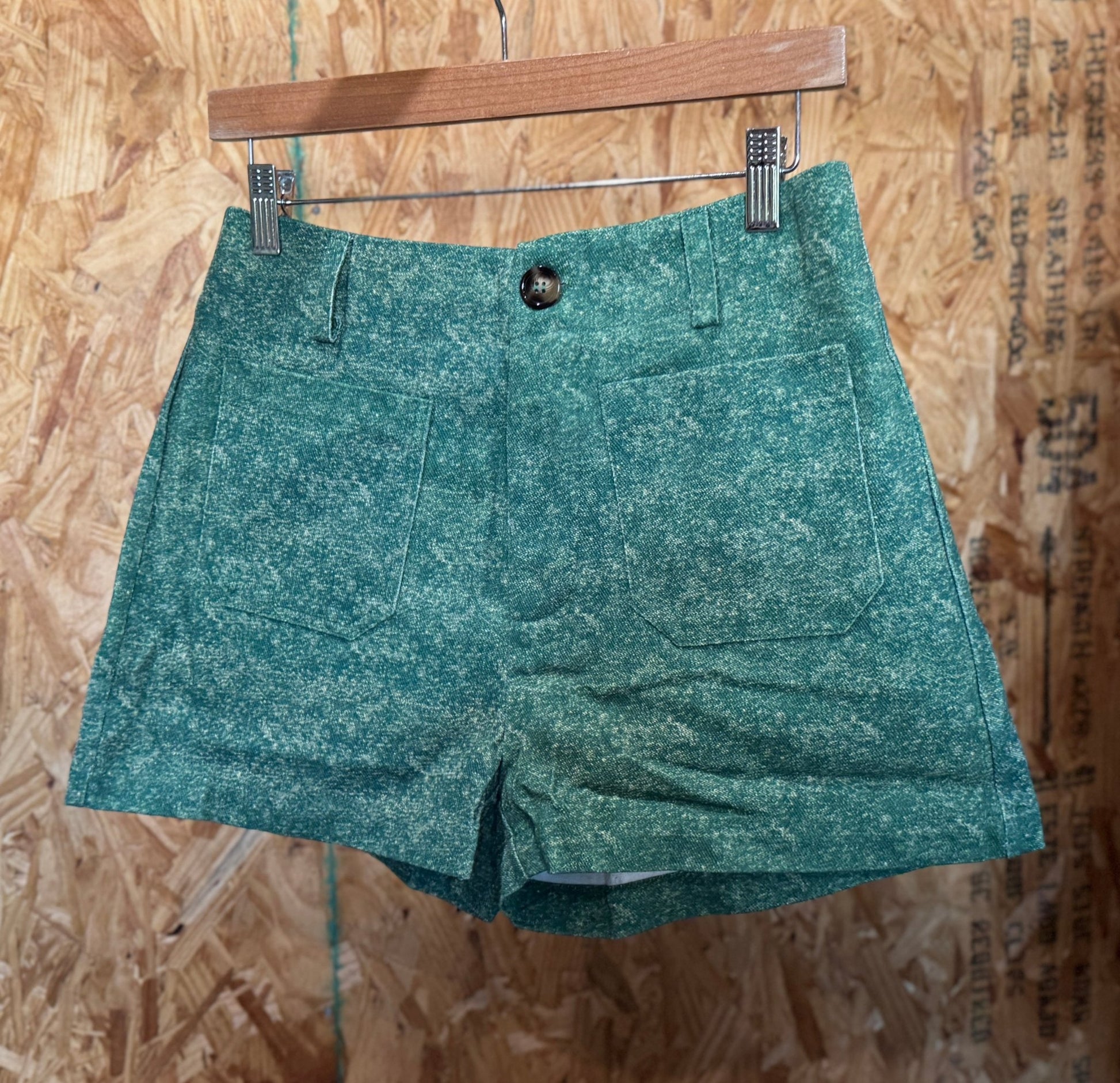 Floral Embroidered Shorts - Cowgirls & City Chics