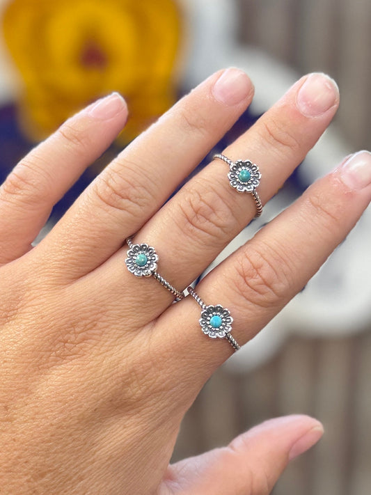 Flower Rope Silver Ring - Cowgirls & City Chics