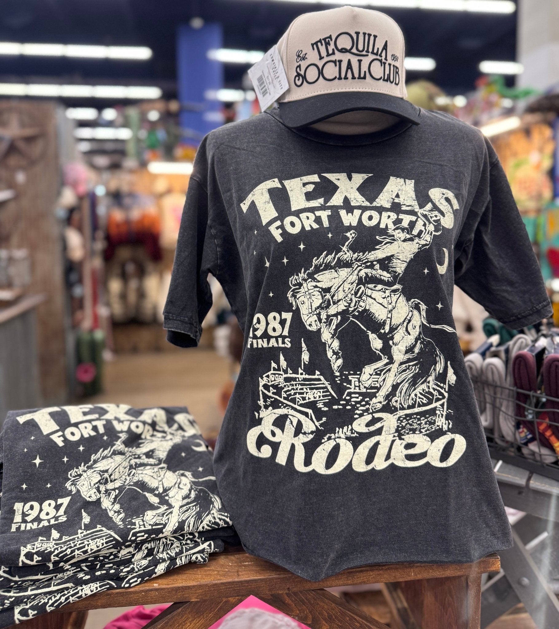 Fort Worth Rodeo Finals Tee - Cowgirls & City Chics