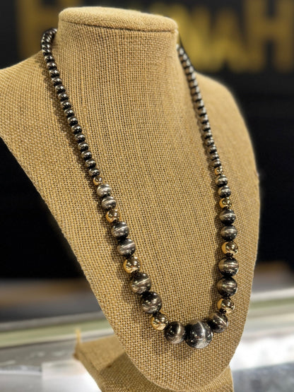 Graduated Pearl & Gold Faux Pearl Neckalce - Cowgirls & City Chics