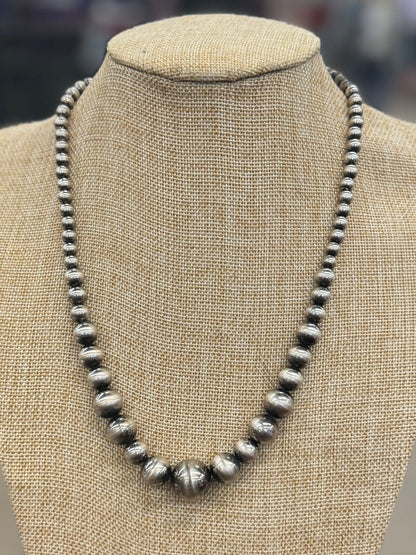 Graduated Pearl Necklace - Cowgirls & City Chics