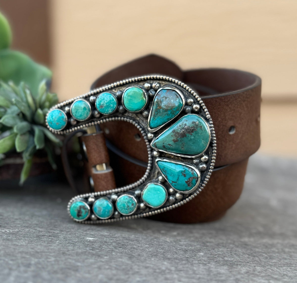 Kingman Horseshoe Buckle - Cowgirls & City Chics
