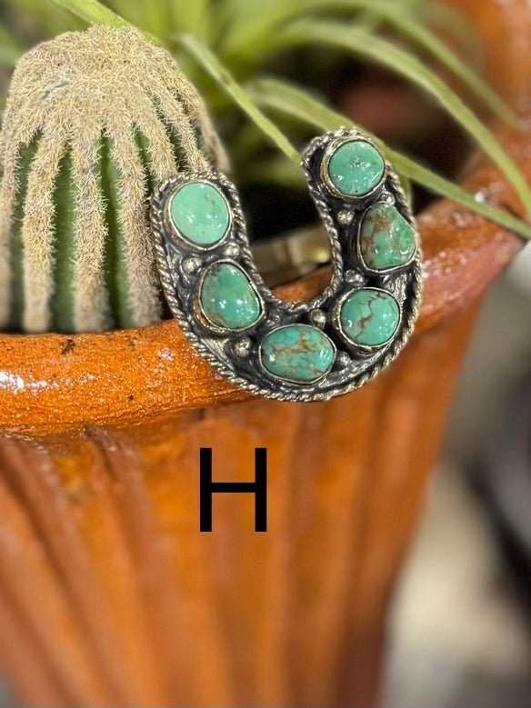 Kingman Horseshoe Ring - Cowgirls & City Chics