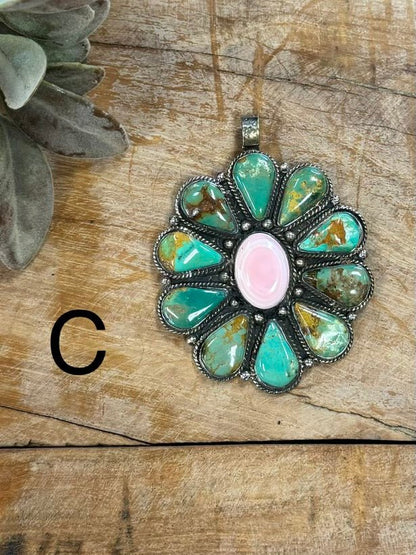 Kingman & Pink Conch Cluster Pendent - Cowgirls & City Chics