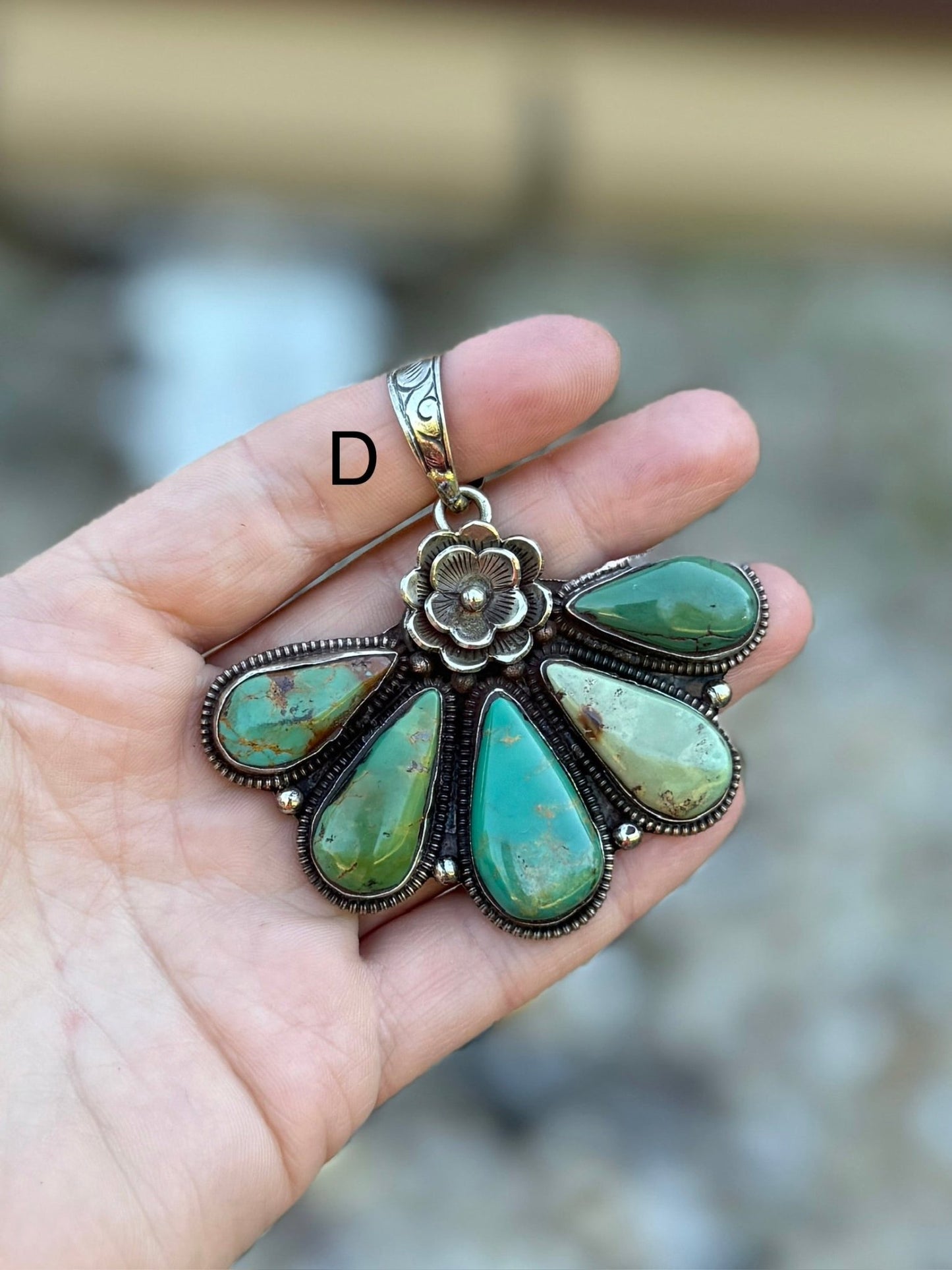 Kingman Side Flower Pendent - Cowgirls & City Chics