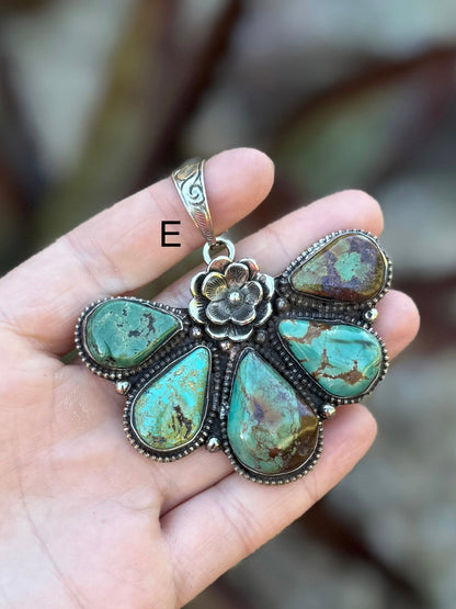 Kingman Side Flower Pendent - Cowgirls & City Chics