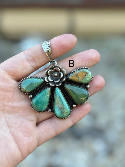 Kingman Side Flower Pendent - Cowgirls & City Chics