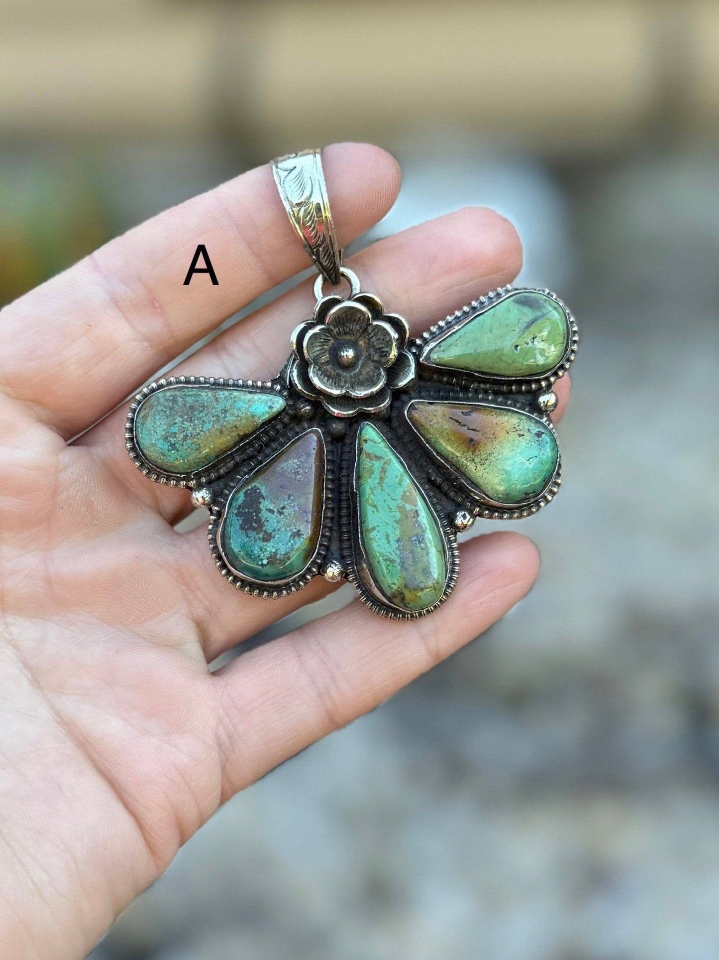 Kingman Side Flower Pendent - Cowgirls & City Chics