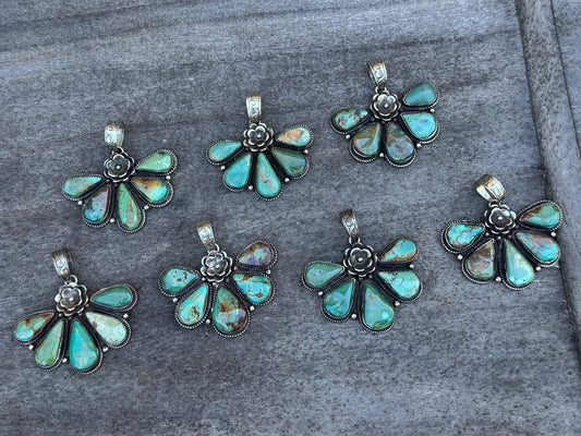 Kingman Side Flower Pendent - Cowgirls & City Chics