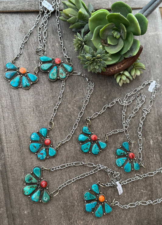 Kingman & Spiny Cluster Pendent Necklace - Cowgirls & City Chics