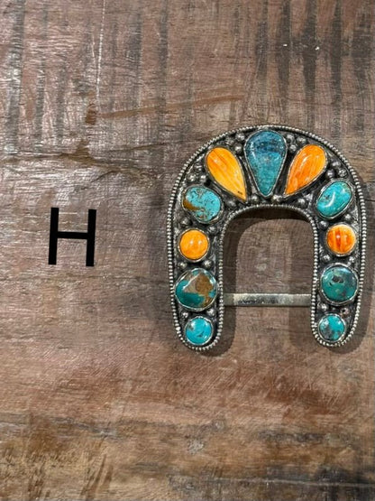 Kingman & Spiny Oyster Horseshoe Buckle - Cowgirls & City Chics