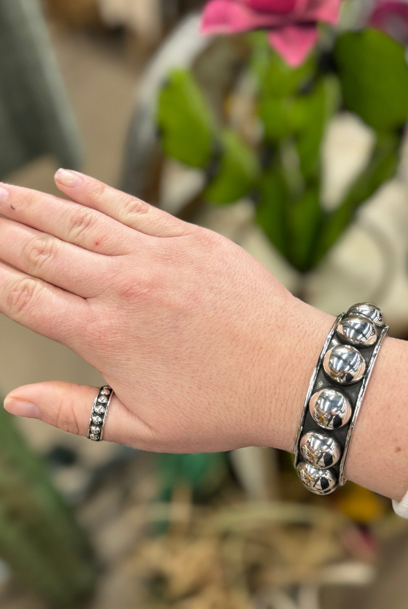 Large Stud Silver 7" Bangle - Cowgirls & City Chics