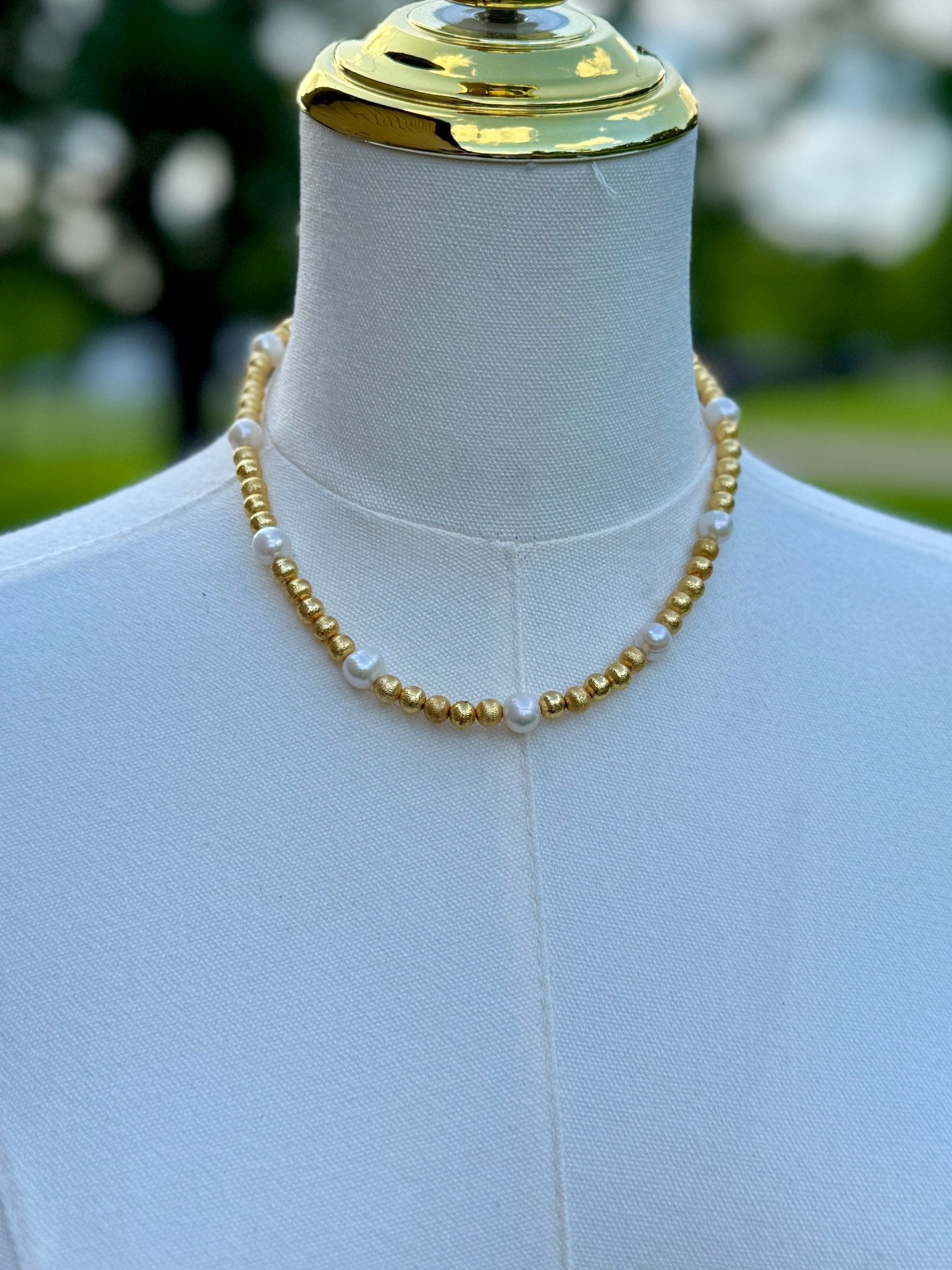 {Molly} Gold & Pearl Necklace - Cowgirls & City Chics