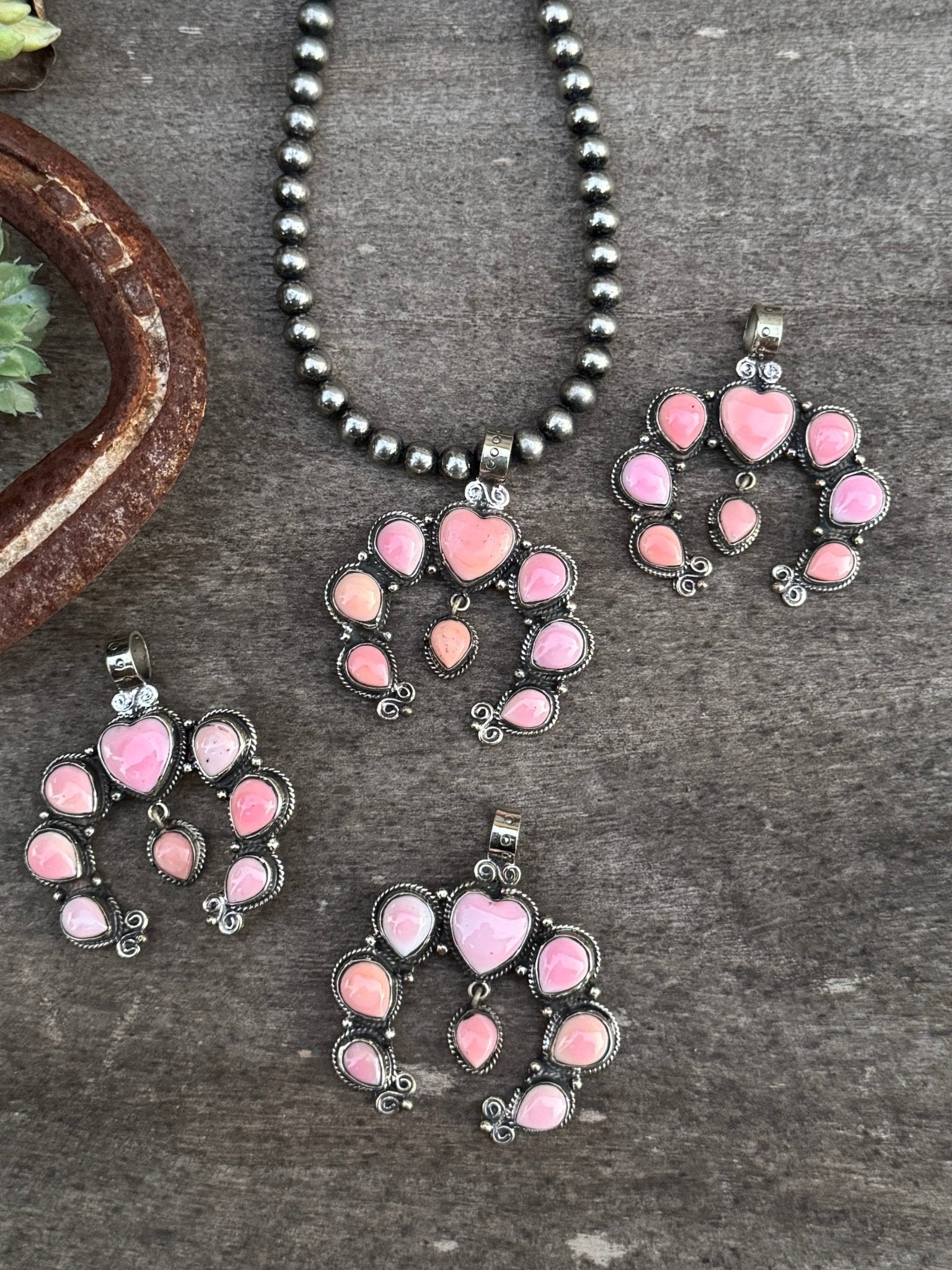 Pink Conch Blossom Pendent - Cowgirls & City Chics
