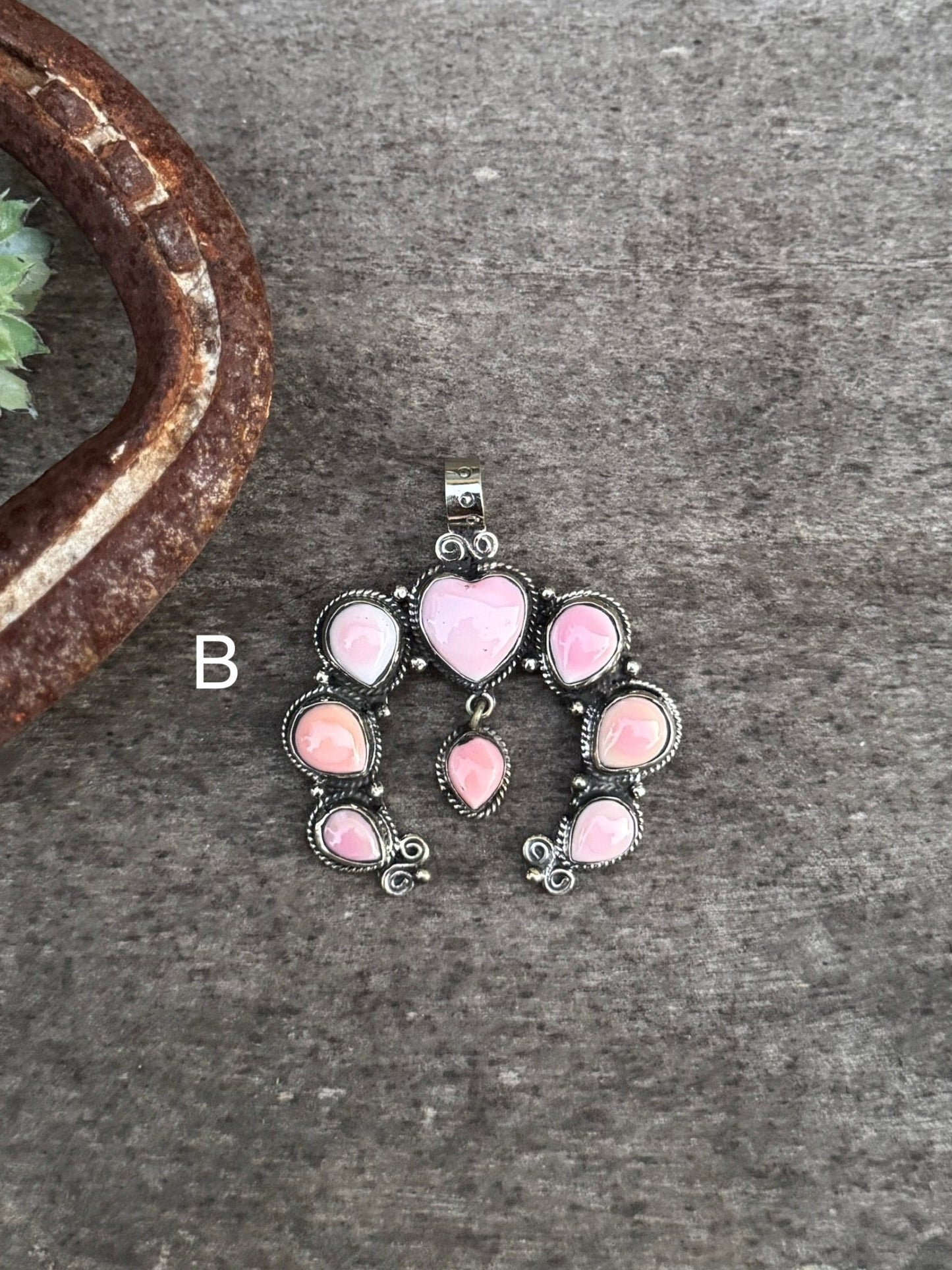 Pink Conch Blossom Pendent - Cowgirls & City Chics