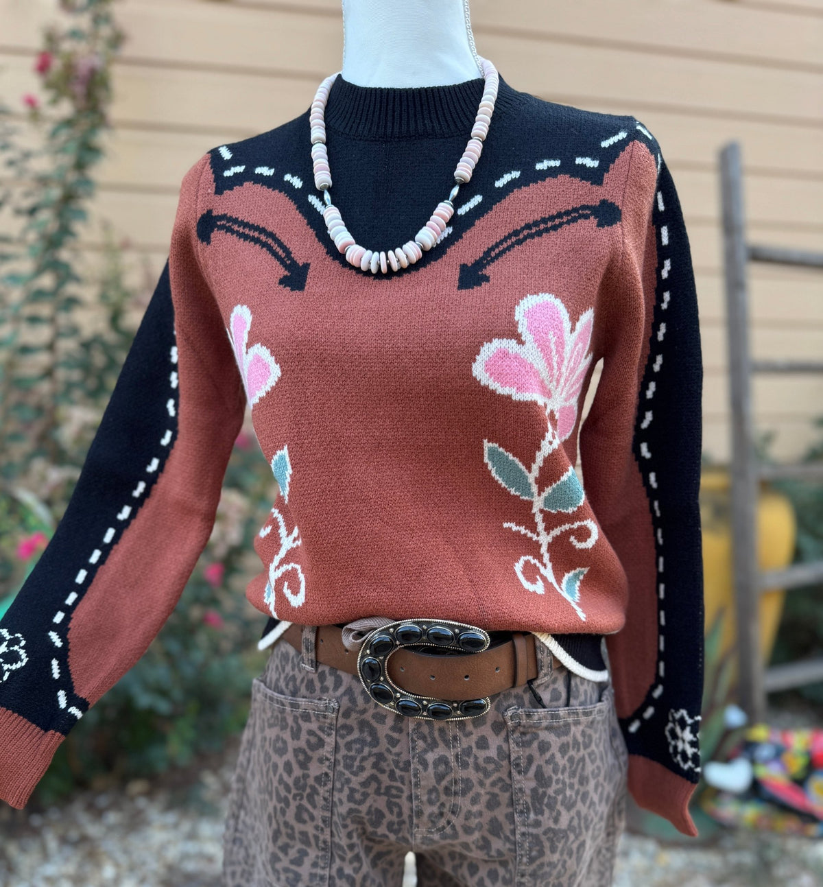 {Retro} Flower Sweater - Cowgirls & City Chics