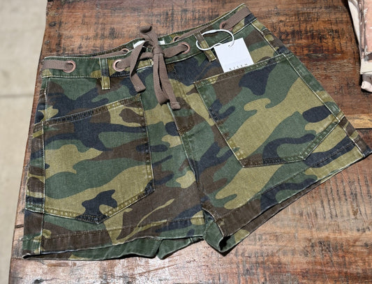 Risen Camo Shorts - Cowgirls & City Chics