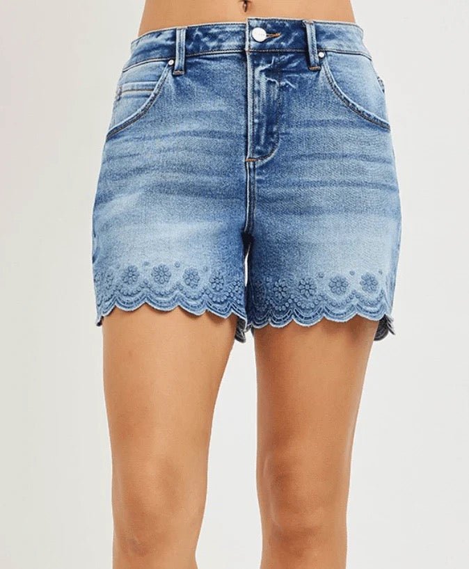 Risen Scallop Denim Shorts - Cowgirls & City Chics