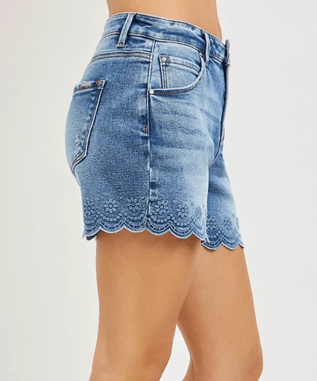 Risen Scallop Denim Shorts - Cowgirls & City Chics
