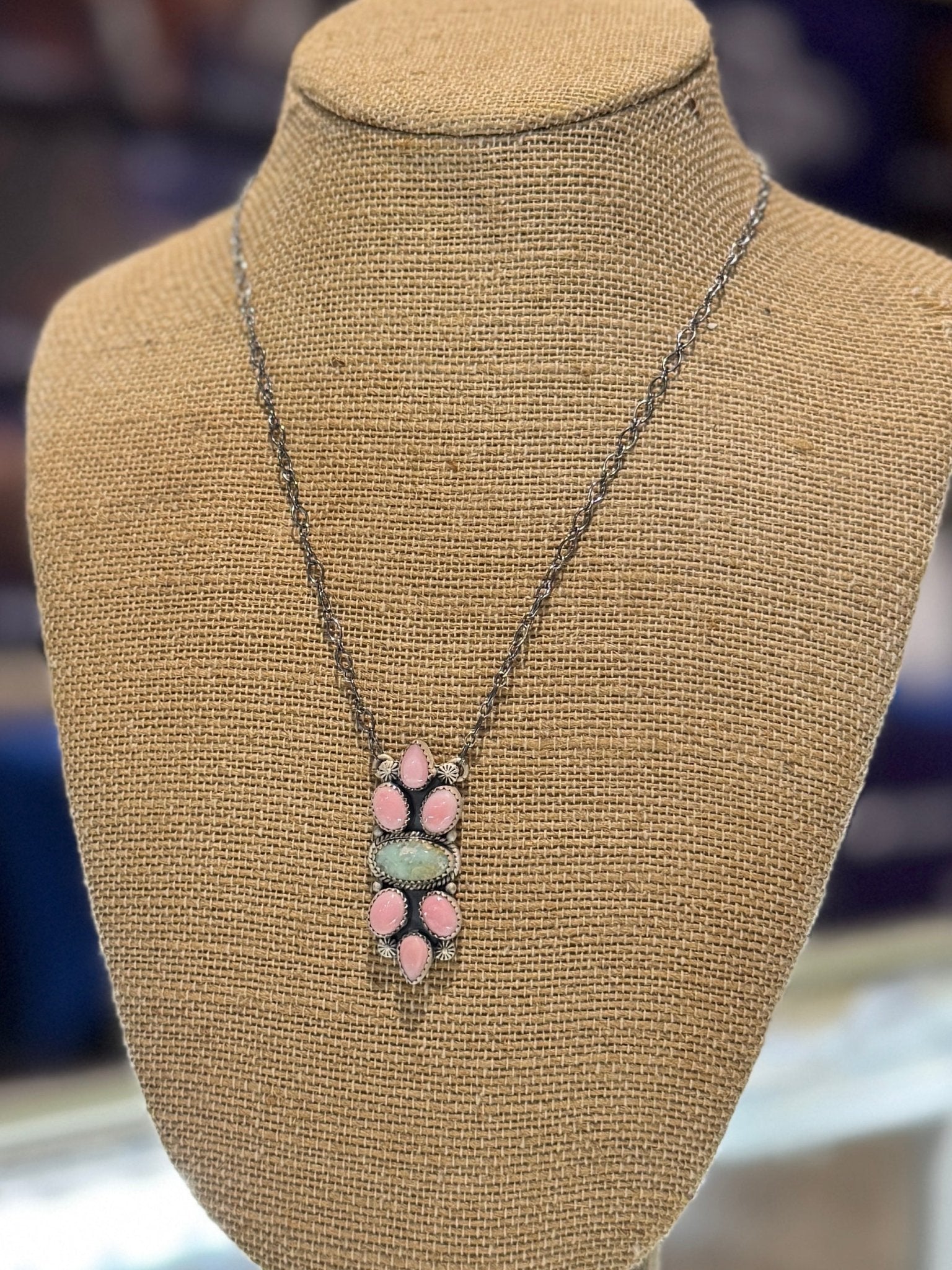 {Roy} Pink Conch & Variscite Cluster Necklace - Cowgirls & City Chics