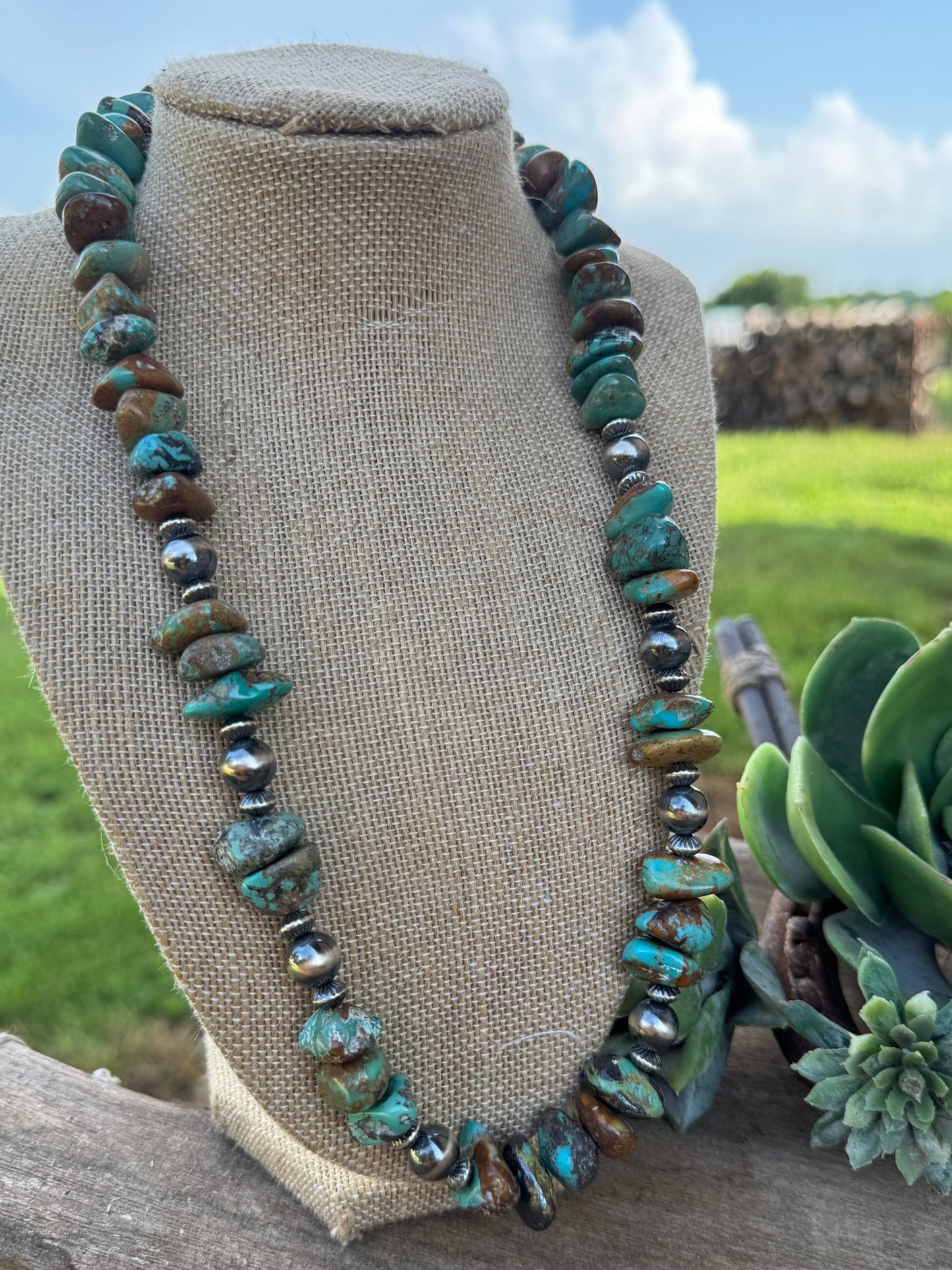 {Salado} Green Kingman Chunky Necklace - Cowgirls & City Chics