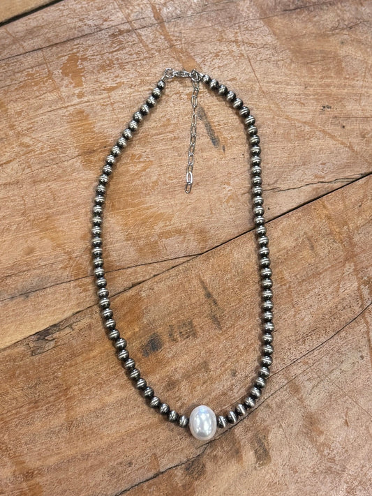 Single Freshwater Pearl Necklace - Cowgirls & City Chics