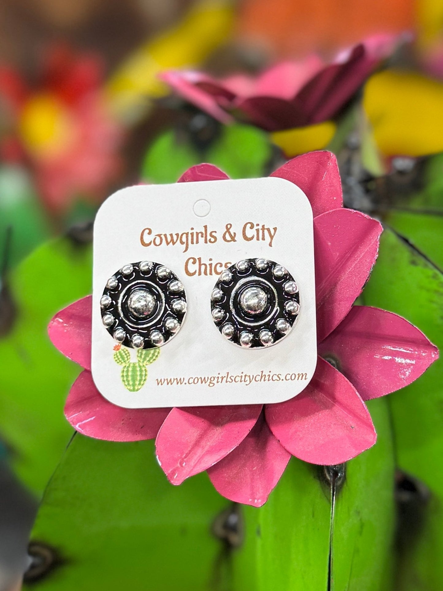 Southwest Conch Earrings - Cowgirls & City Chics