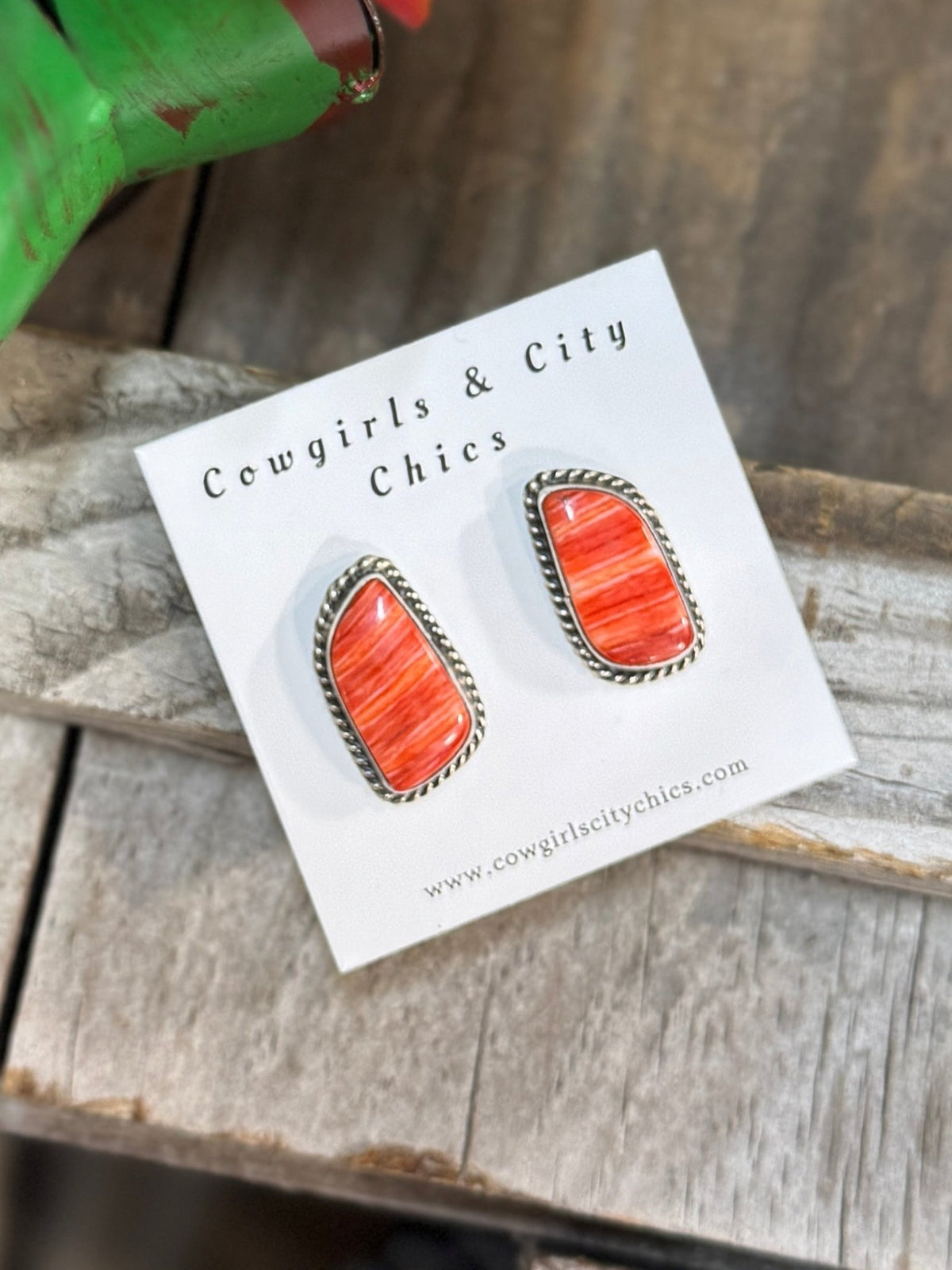 Spiney Oyster Stud Earrings - Cowgirls & City Chics
