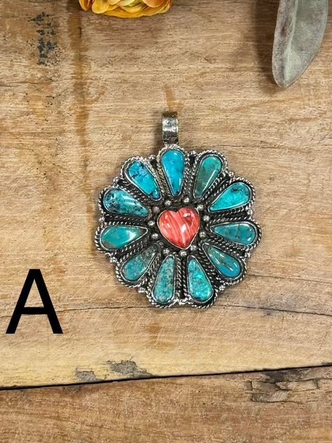 Spiny Heart Kingman Pendent - Cowgirls & City Chics