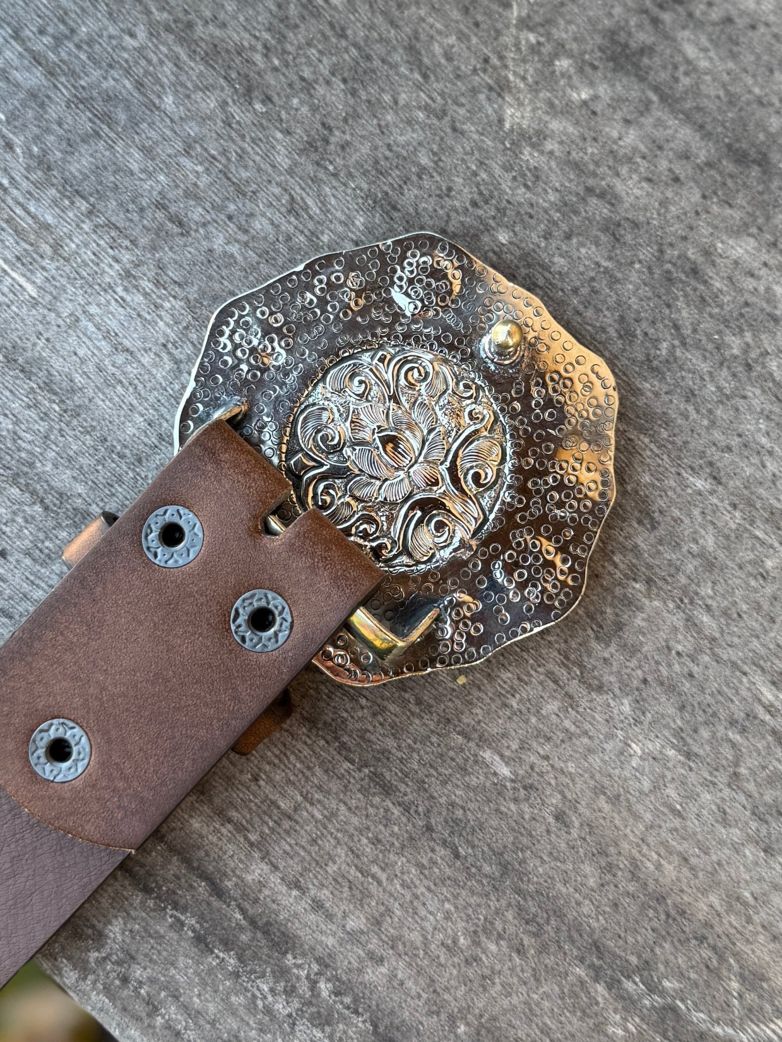 Spiny Oyster & Kingman Coin Belt Buckle - Cowgirls & City Chics
