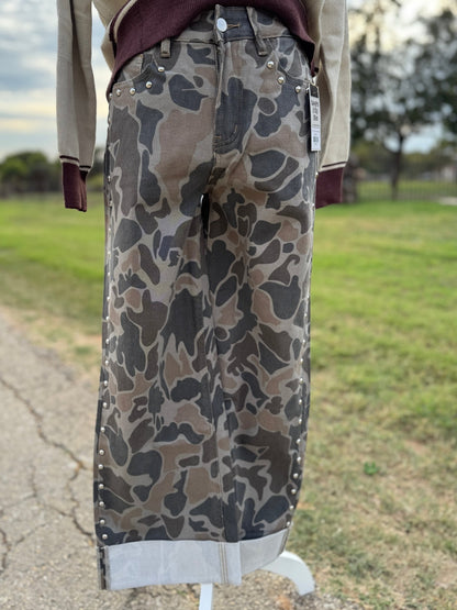 Stud Trim Camo Cuffed Jeans - Cowgirls & City Chics