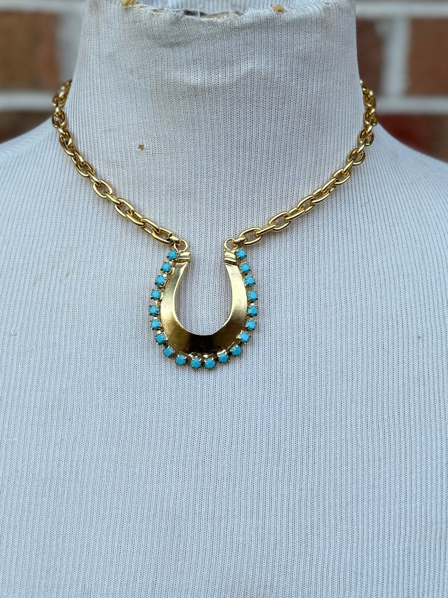 Turquoise & Gold Horseshoe Necklace - Cowgirls & City Chics